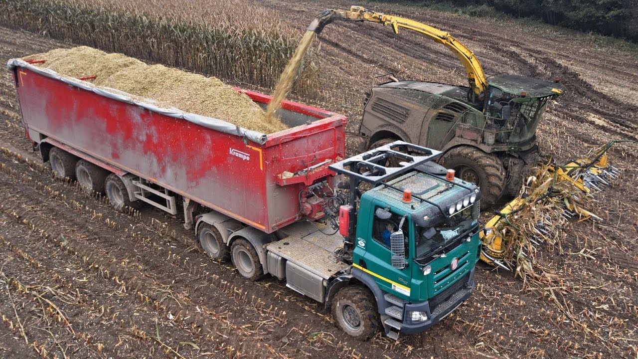 Corn Silage 2020 - John Deere 8600, TATRA Phoenix Truck, John Deere tractor - Úsovsko agro - vol.2