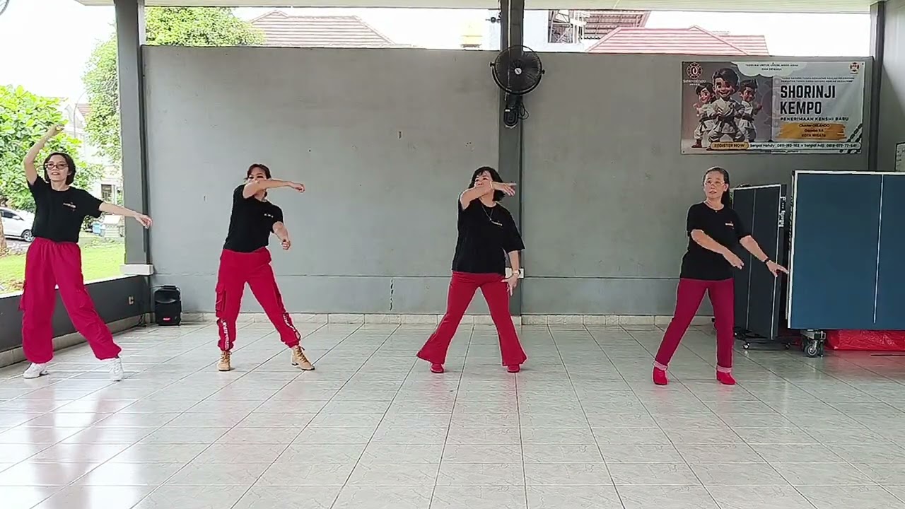 Golden X Line Dance Choreo By Roy Hadisubroto(IRE)&Fiona Hadisubroto (IRE)