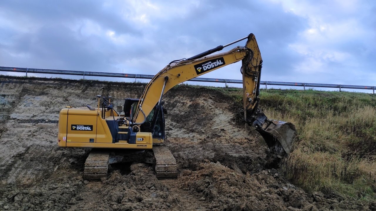 CAT 323 nextgen - sanace svahu