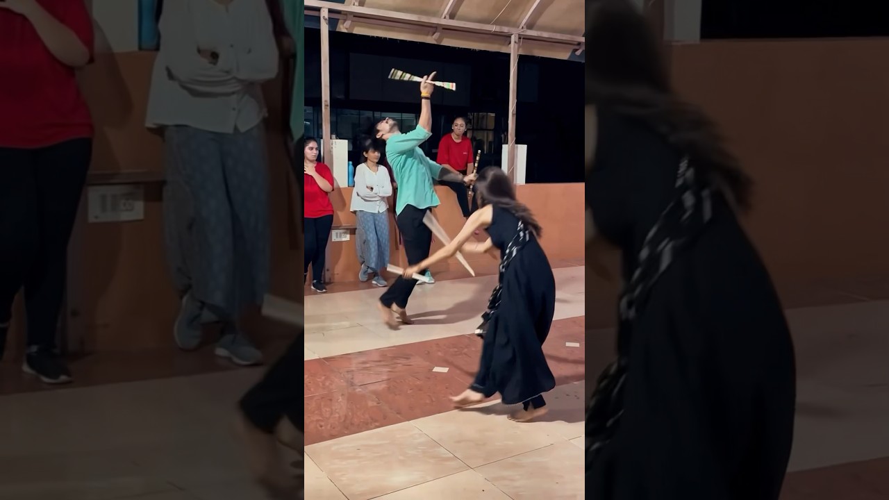 Dandiya king 👑 | Gujju Famous Garba | Vanbha Zala | #shorts #viralshorts #garba #viral