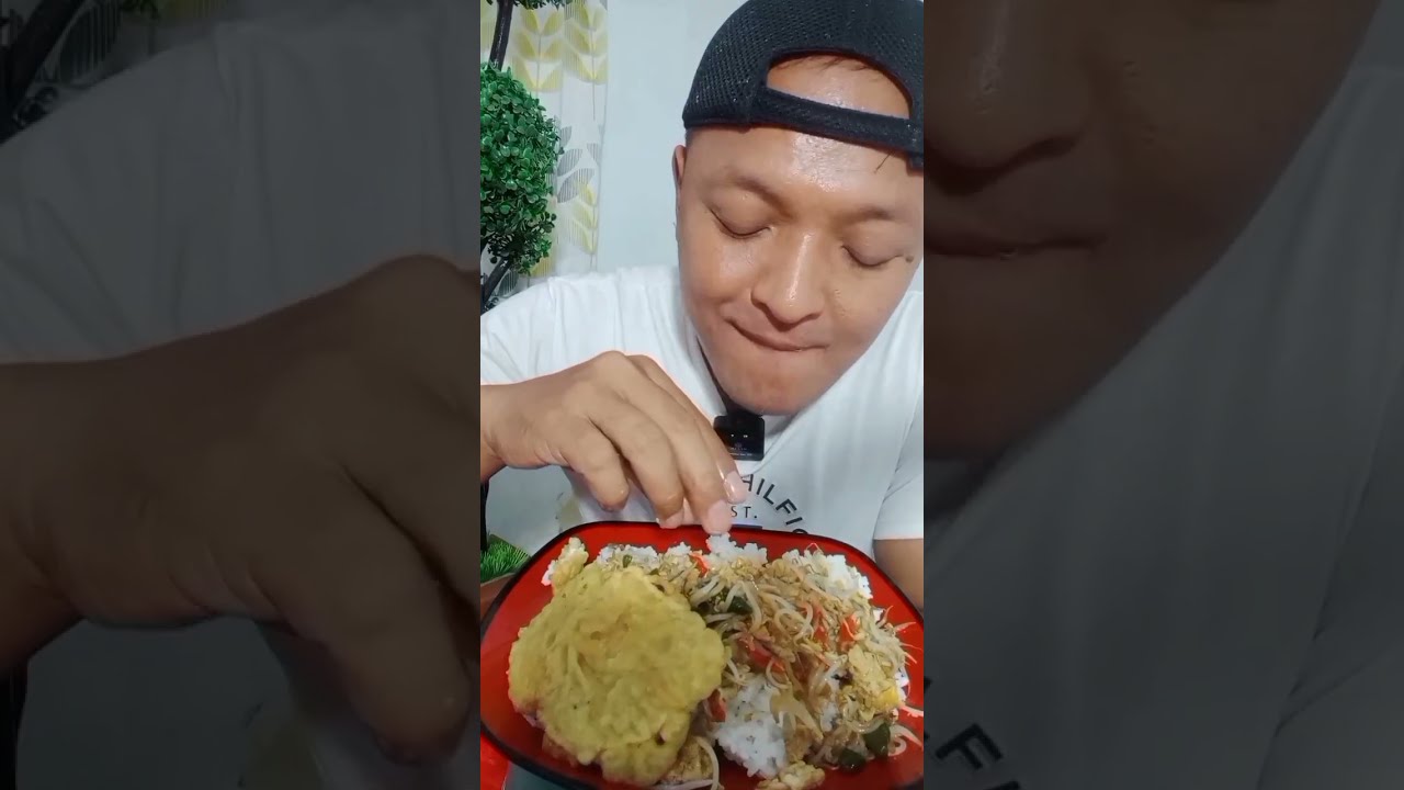 mukbang tumis sayur toge toping telur orak arik | enak banget! 😋