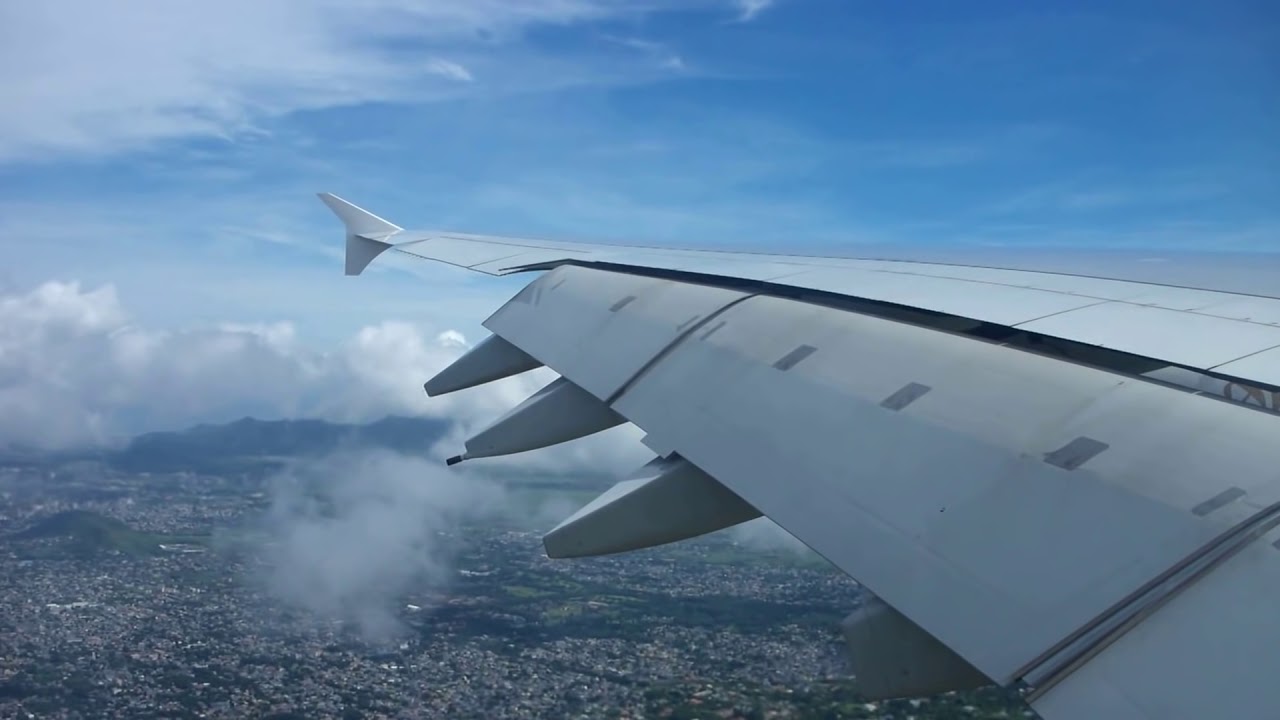 Hard landing in Mauritius (Emirates A380-800)