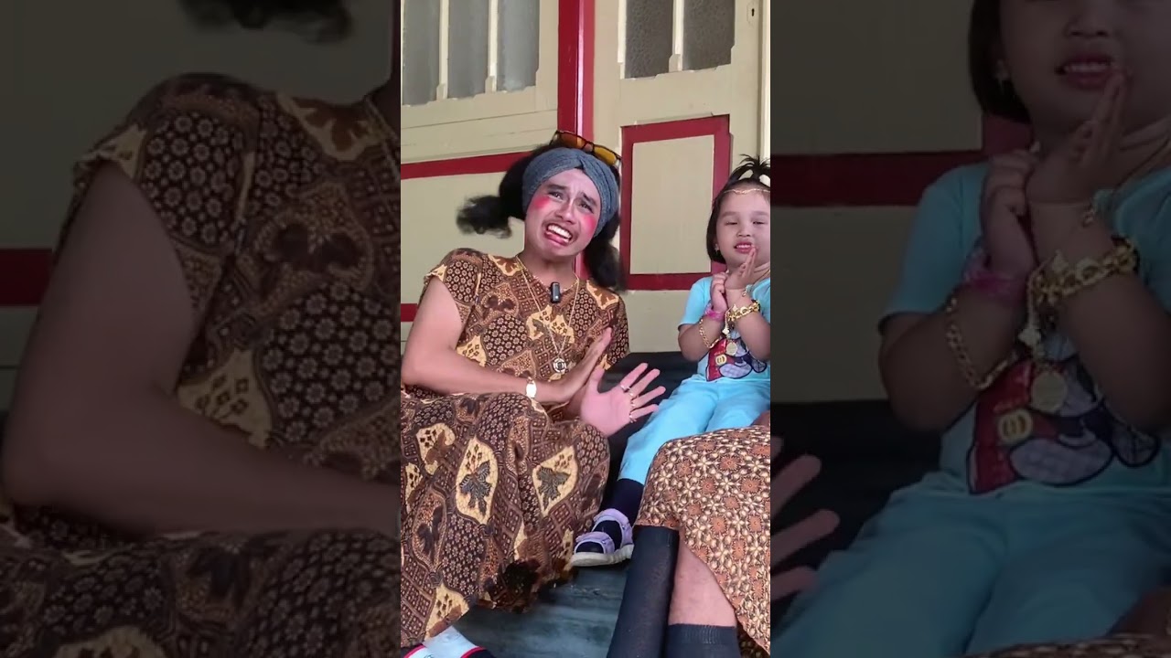 ARINDA PAKAI EMAS DANIYA JEWELLERY