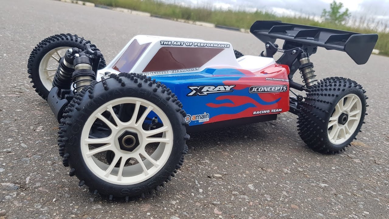 Отличная багги за большой ценник ... XRAY XB8E 1/8 2017 Spec Luxury