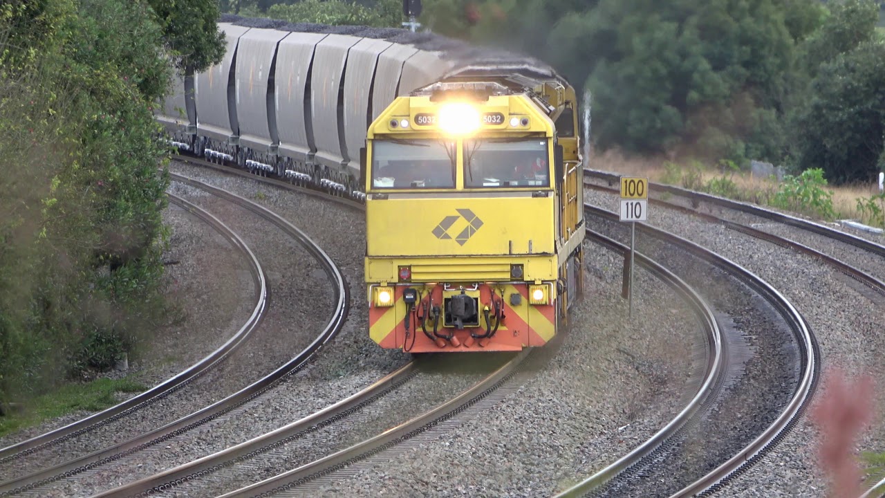 4K WIND AND RAIN! - East Maitland Trains - Coal, Intermodal, Steel & Passenger