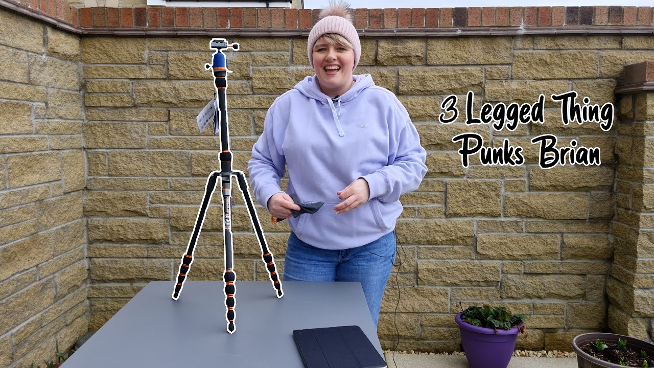 Unboxing the 3 Legged Thing Punks - Brian