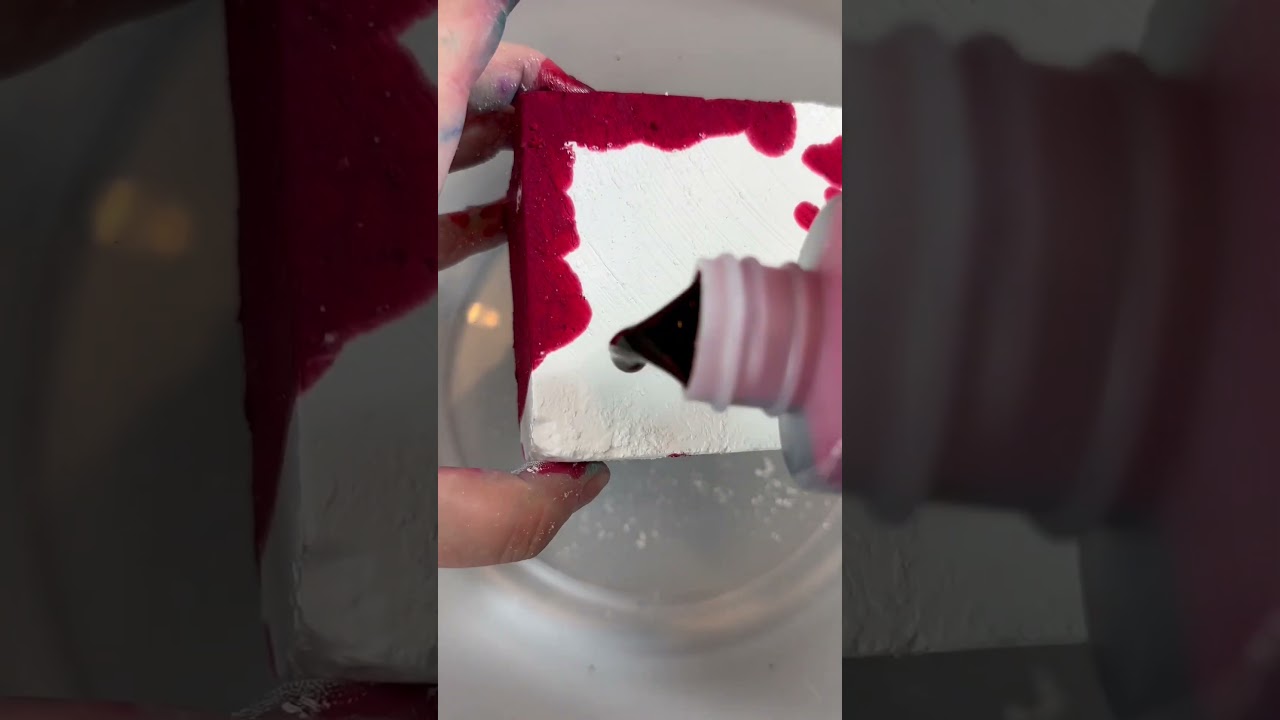 Red dye on Chalk #chalk #chalkasmr #asmr #gymchalk #asmrcommunity #fyp #explore #shorts #youtube