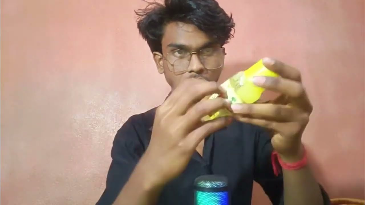 ASMR Fast and Aggressive Mouth Sounds & Tapping  💦