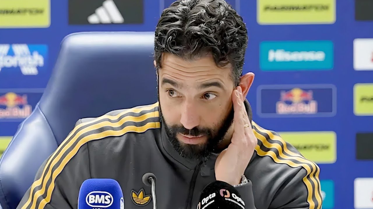 Man United manager Ruben Amorim shows his frustration. 