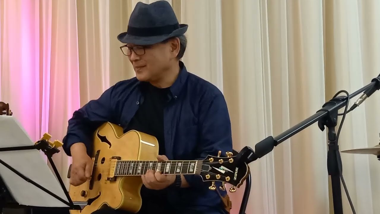 Sound check - My friend's Ibanez PM-200  with super light gauge strings!