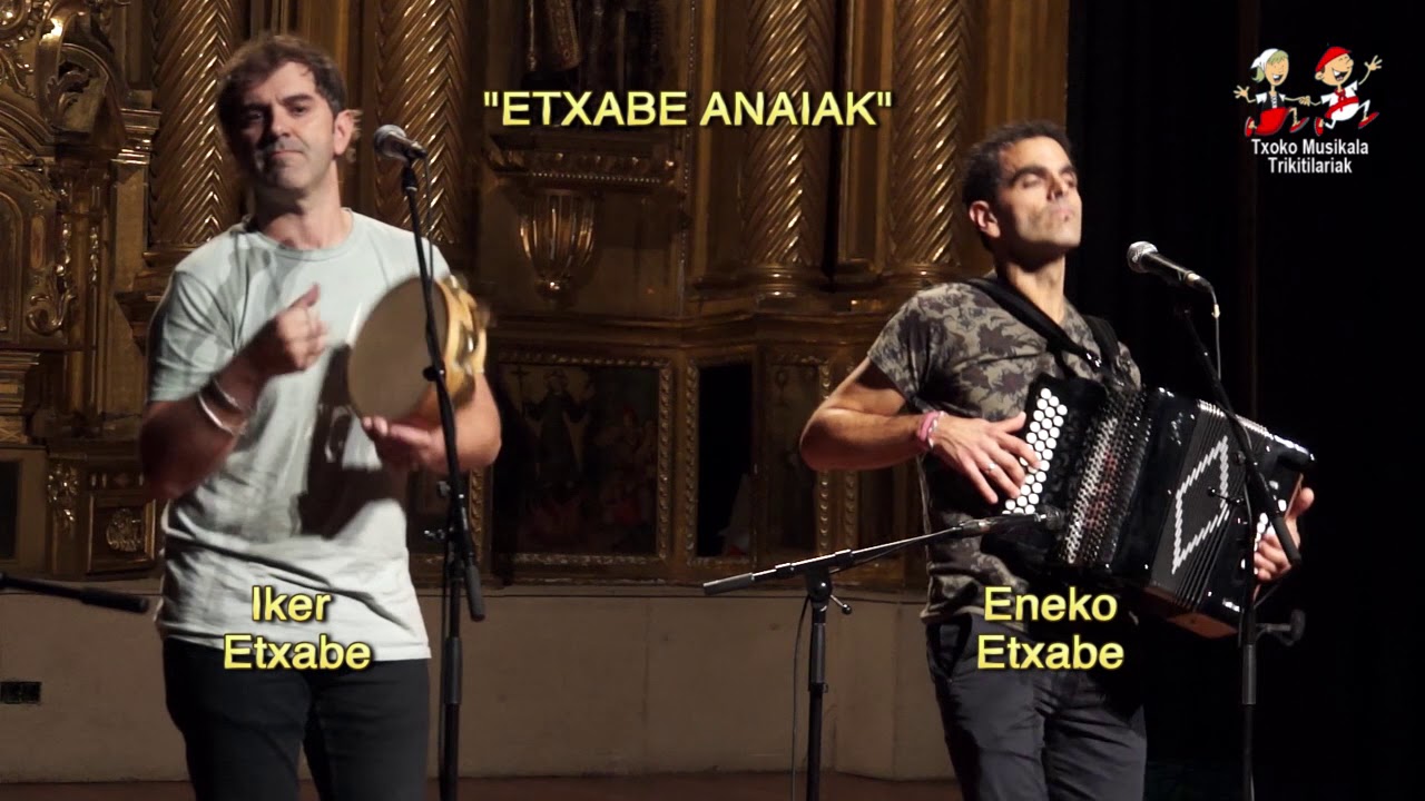 201910260401 Eneko eta Iker Etxabe anaiak Oñatiko XI. trikiti jaialdian