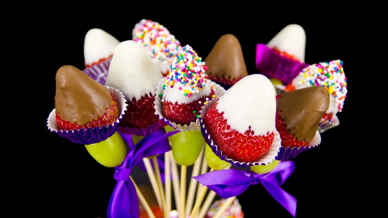 Chocolate Covered Strawberries Bouquet for Mother's Day from Cookies Cupcakes and Cardio