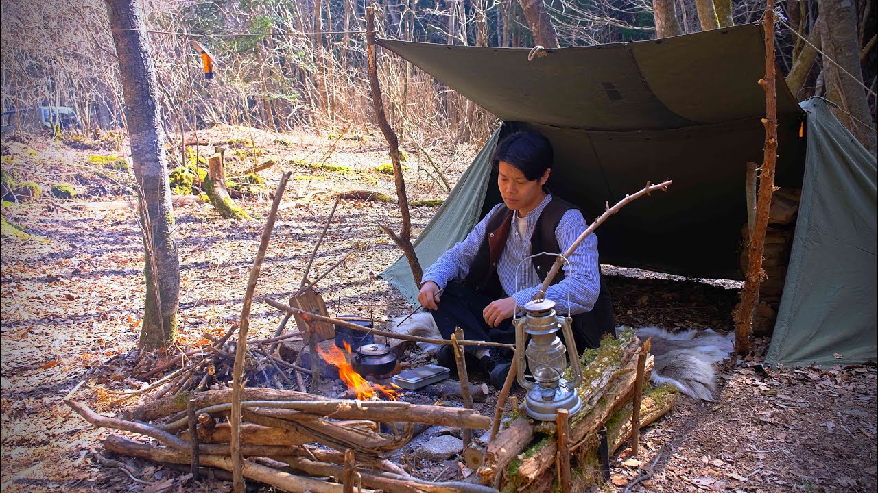 SOLO Bushcraft Camping в американской военной палатке (Японский лес)