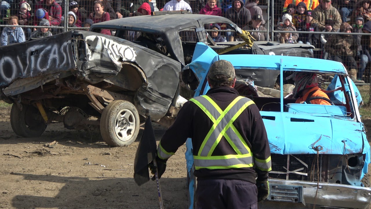 Brigden Demolition Derby 2018 | Poor Man's Trucks