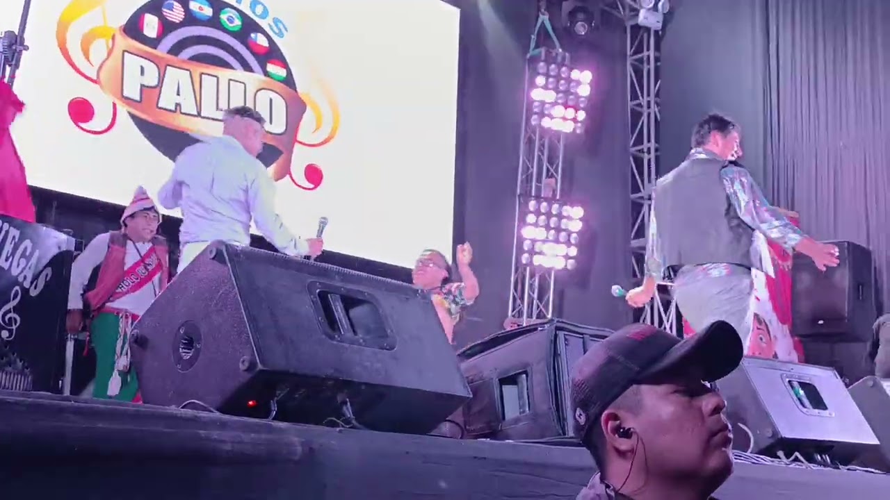 CHOLO JUANITO Y RICHARD DOUGLAS - PEDREGAL/ AREQUIPA