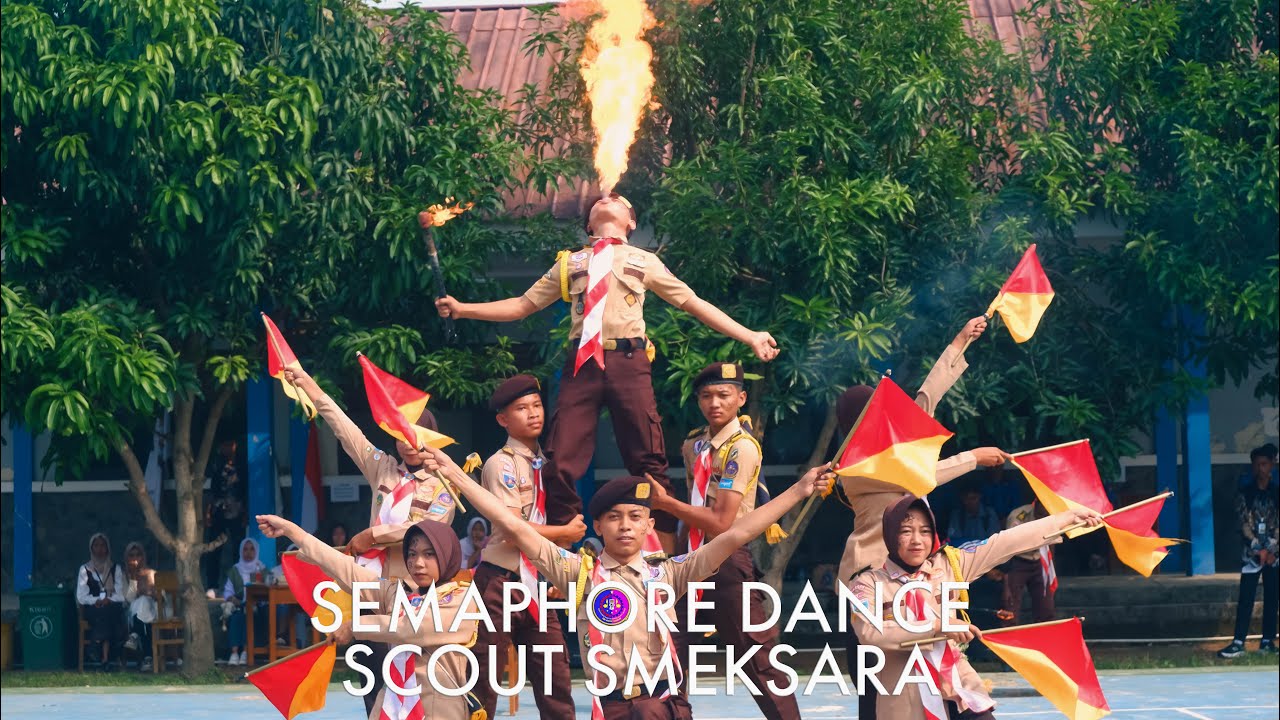 SEMAPHORE DANCE DEMO EKSTRAKULIKULER PRAMUKA SMKN 1 KRAGILAN 2025