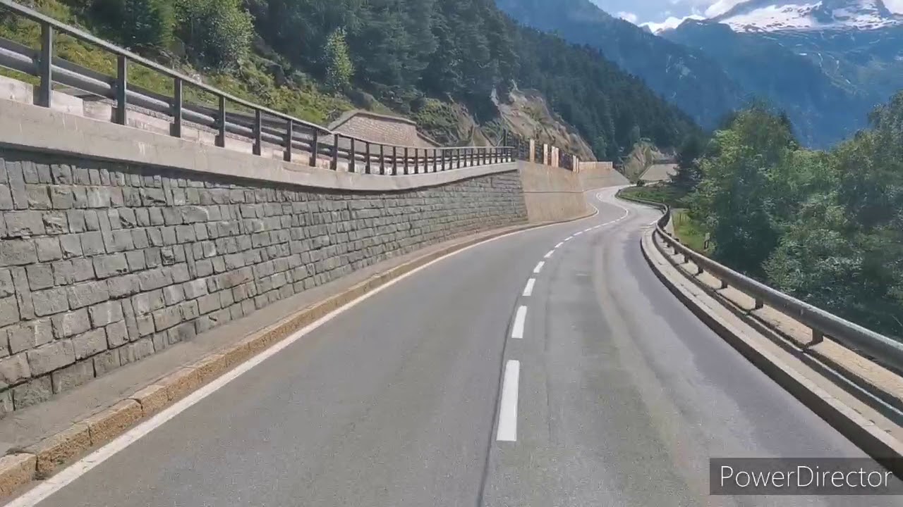 Cesta kamionem  přes simplon pass ( Gondo). Nadmořsk&aacute; v&yacute;&scaron;ka přes 2000 m. Czech trucker life