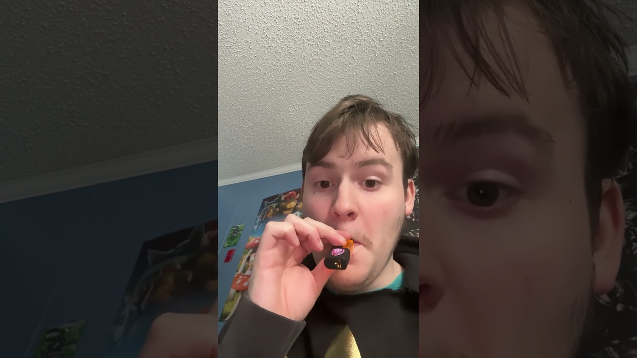 Muha Meds - Bubble Gum Burst (Vape Review) #cannabiseducation #shorts (18+ No Minors)