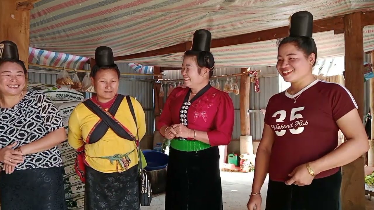 Lò thiện đi thăm chị thương 