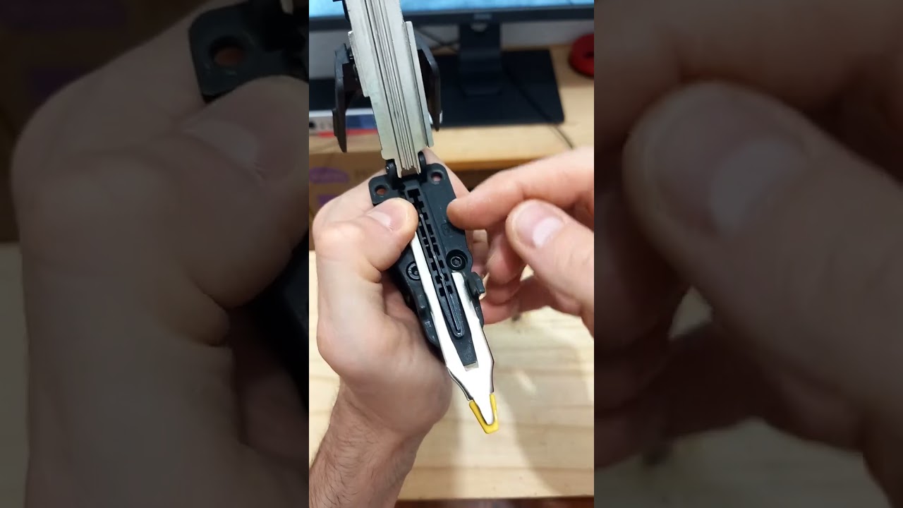DeWalt DPN1850PP design flaw