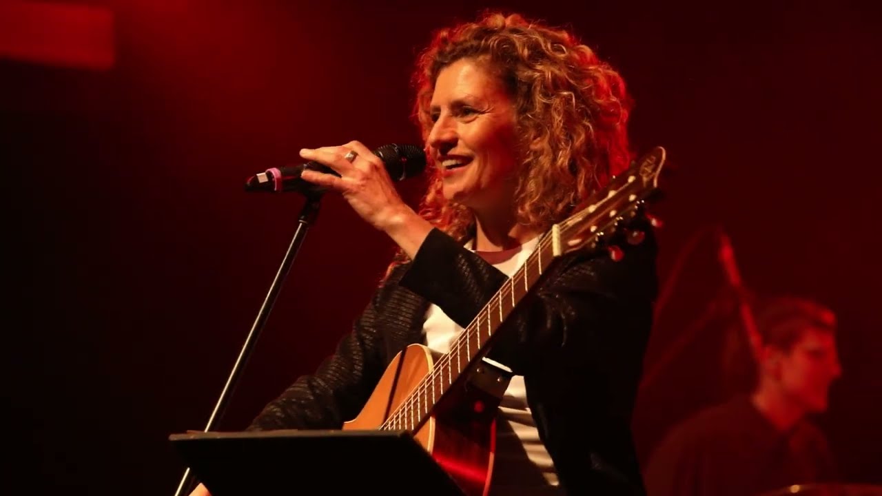 ANA PRADA - ¿Qué tiene que ver Beijing contigo?