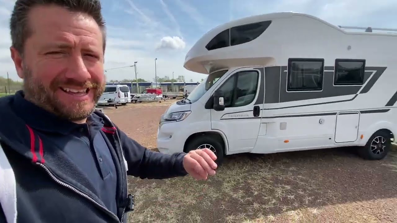 Le OCCASIONI a partire da 23800€ e i nuovi in pronta consegna! Passeggiata sul piazzale, Aprile 24