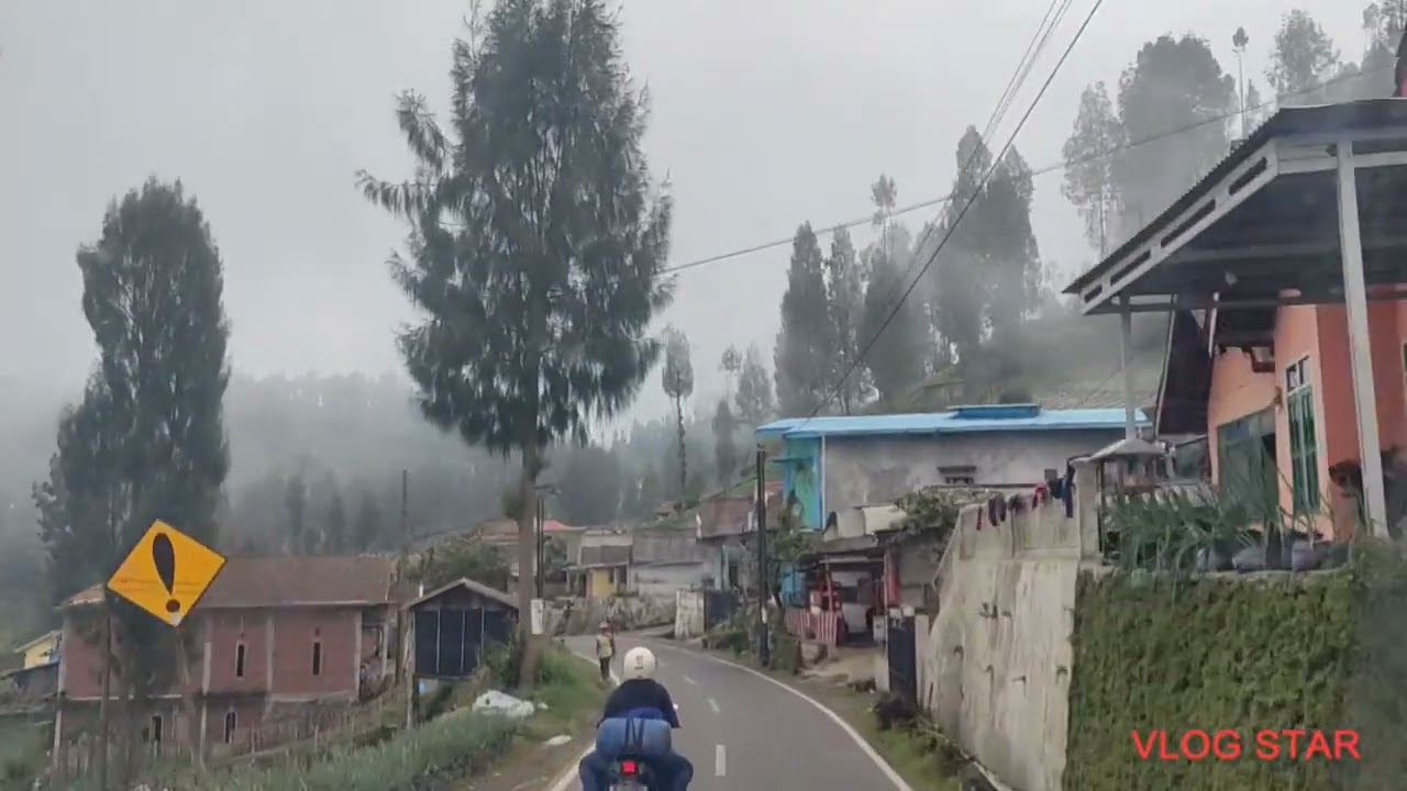 @JALUR MENUJU DESA NGADIREJO ARAH GUNUNG BROMO