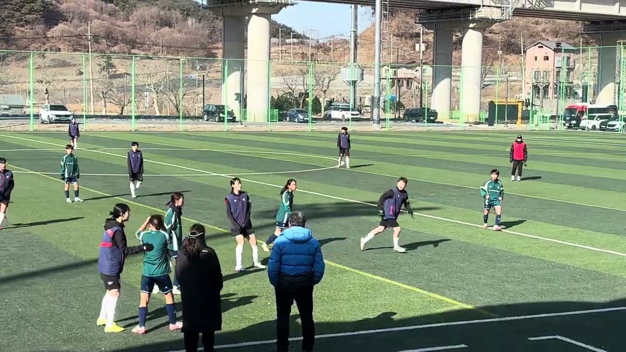 제주서중 VS 강원u18 (전반)