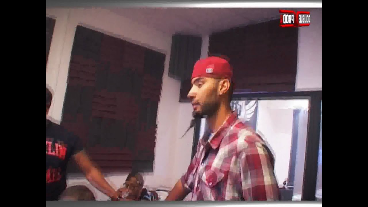 LA FOUINE FEAT. NESSBEAL - BANLIEUE SALE MUSIC (MAKING OFF) prod. by Marv'Lous
