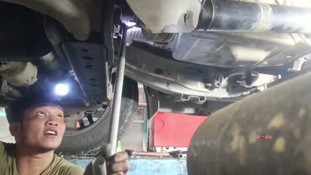 Ford ranger 3.2, pull-down automatic transmission and clean the torque converter and change oil