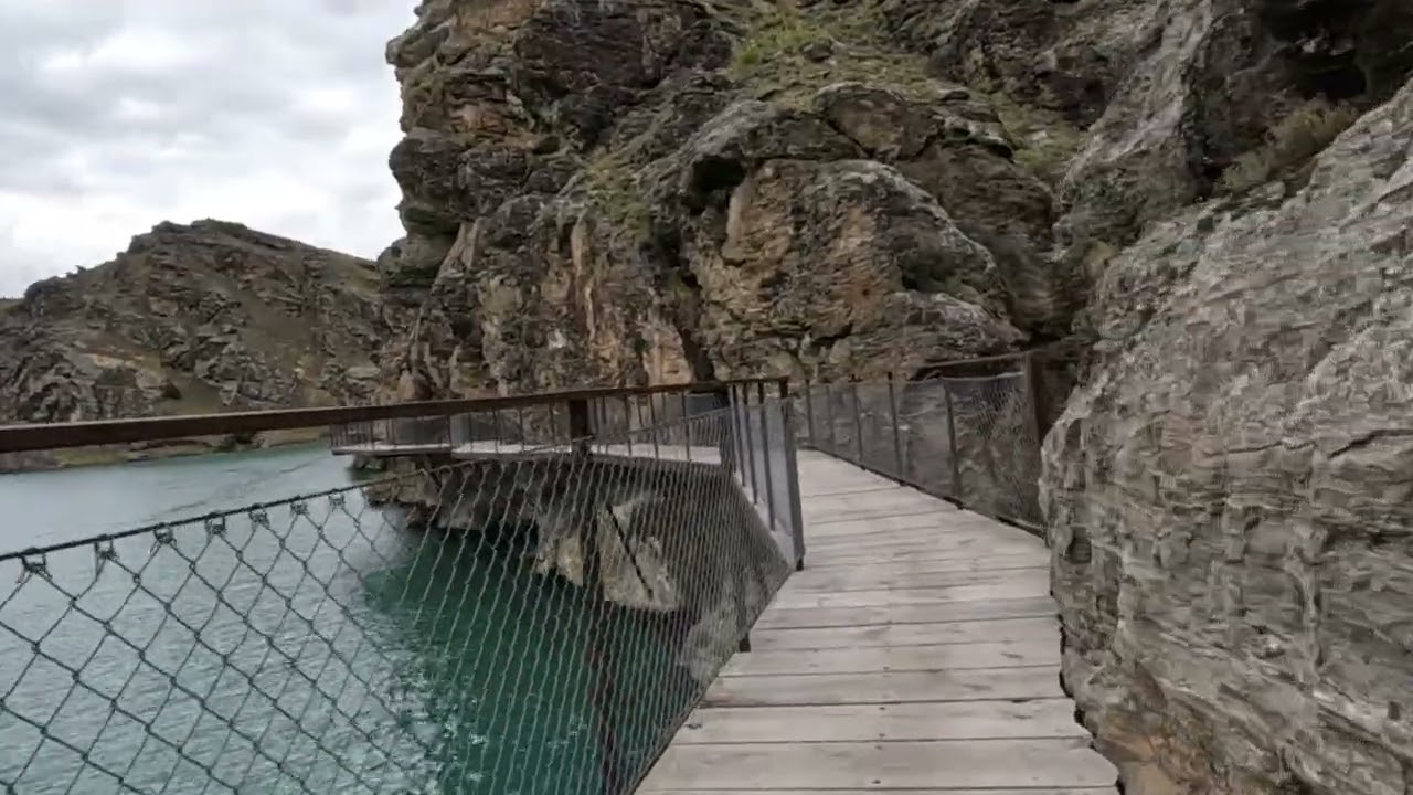 Lake Dunstan Cycle Trail