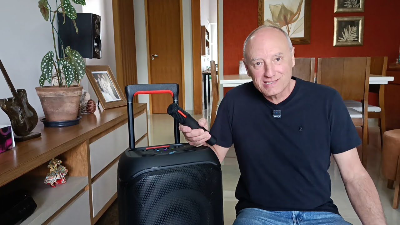 JBL Partybox e Microfones já vêm Equalizados. Você tem que Equalizar para Outros Aparelhos de Som. 