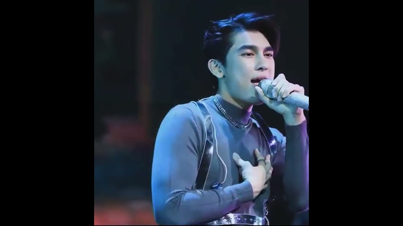 Mew Suppasit - Before You Love Me LIVE at #MEWMADEforU 21022022