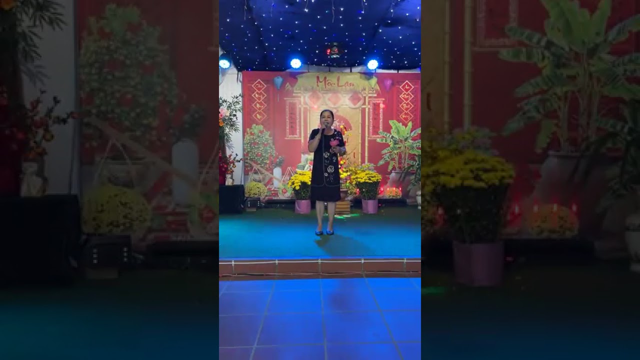 CK: Hỏi nàng xuân