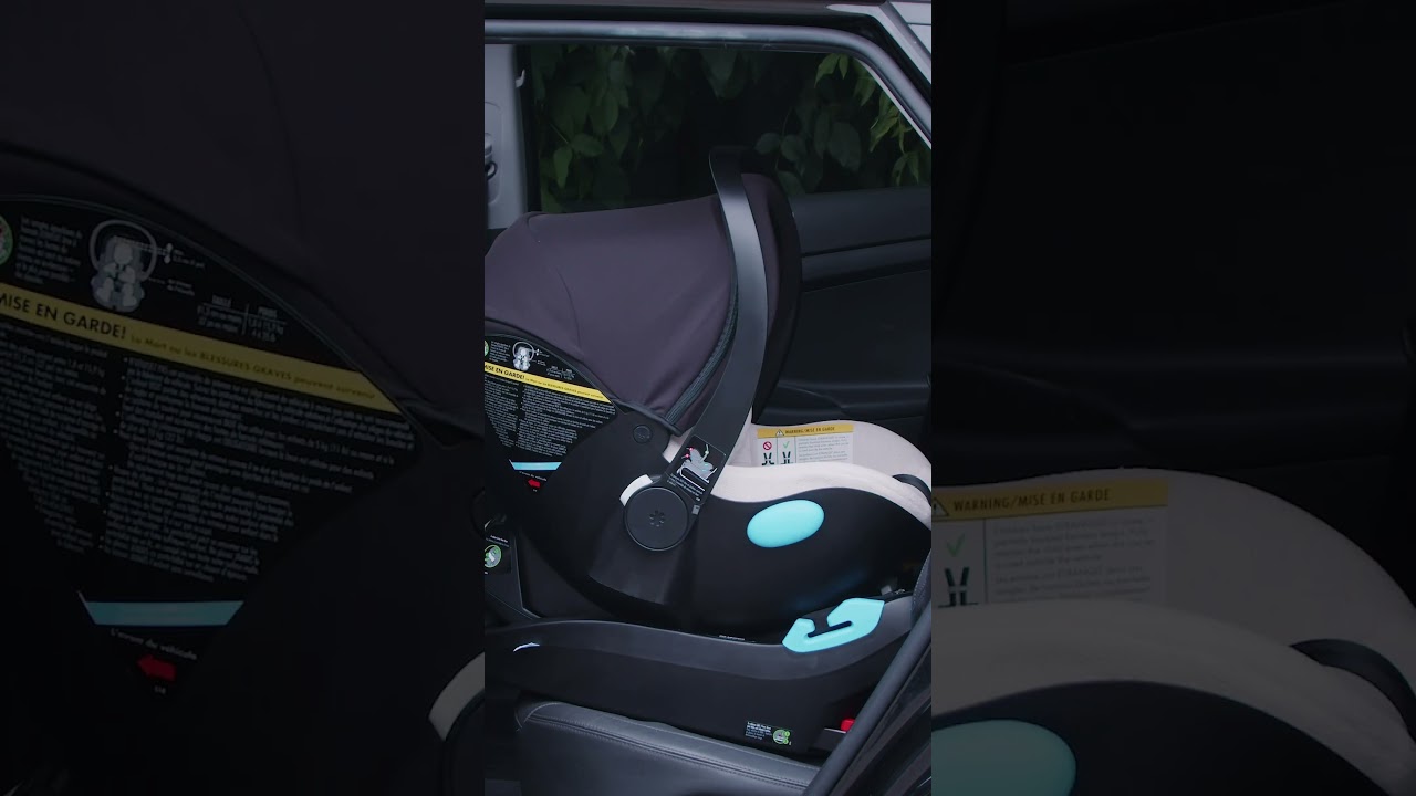 Clek saves the day with their 3-across car seat design! Clek seats are currently up to 20% off! 🏷️✨