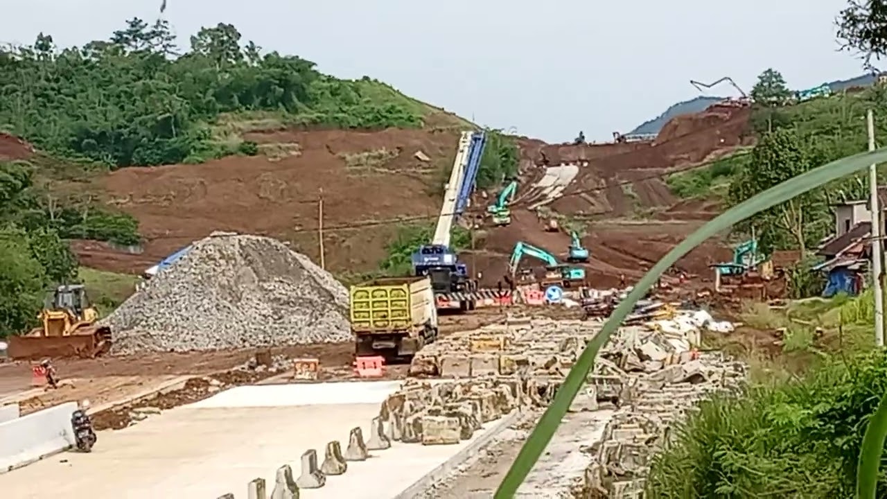 Menjelang mudik lebaran Tol bocimi 3 pungsional