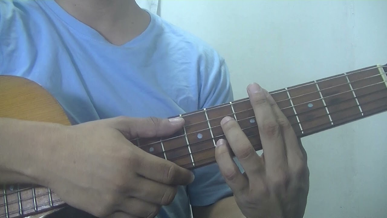 Cama y Mesa, GUITARRA FACIL - Roberto Carlos