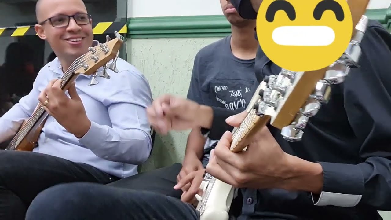 Ficou SIMPLISMENTE ÍNCRIVEL!! Guitarra No Louvor 🔥 Tocando Guitarra Na Igreja