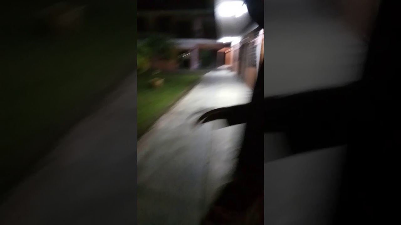 AKIBAT BERCAKAP BESAR!!!! budak dirasuk berdiri tegak dengan laju..