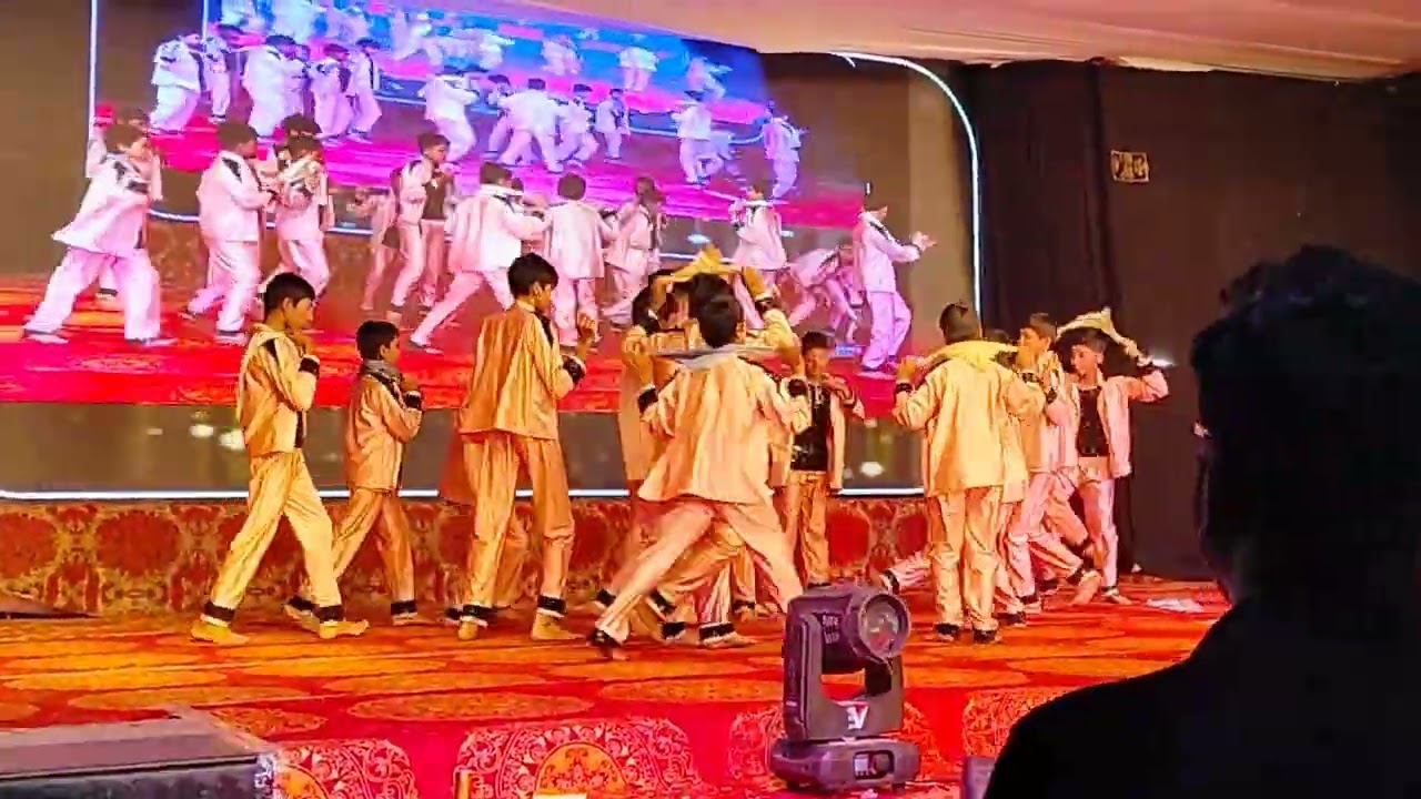 Boy dance