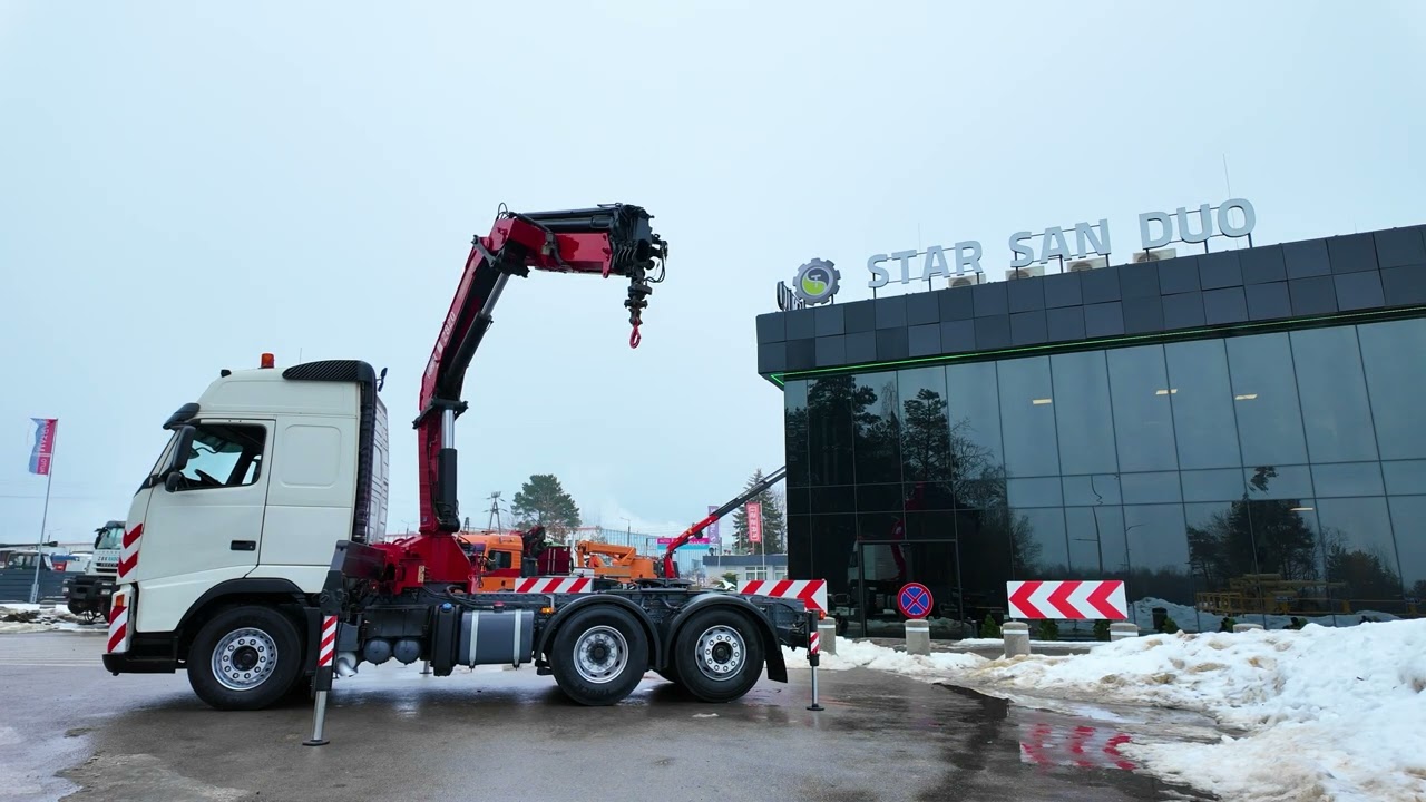 VOLVO FH480 6x2 HMF 2820-K6 HDS Żuraw Ciągnik Siodło