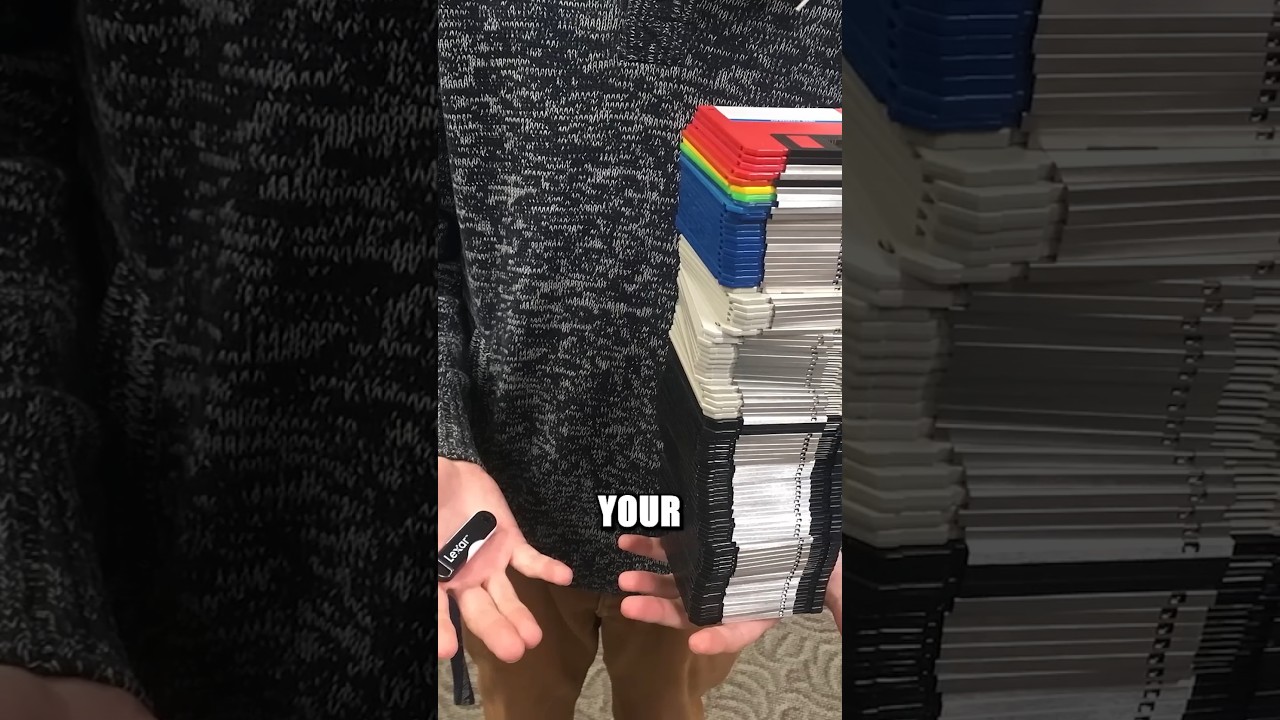 Floppy Disks Could Only Hold 1 Photo 🤯 #shorts  #digitalnostalgia #floppydisk