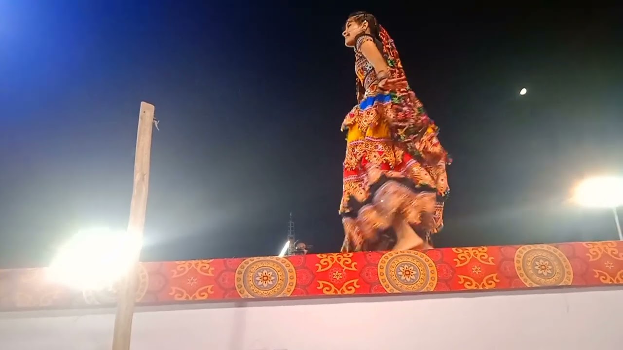 सांगलिया(सीकर)तेजा मंदिर में डांसर ने मचाया धूमं💃🏽// sangliya tejaji ka mela 