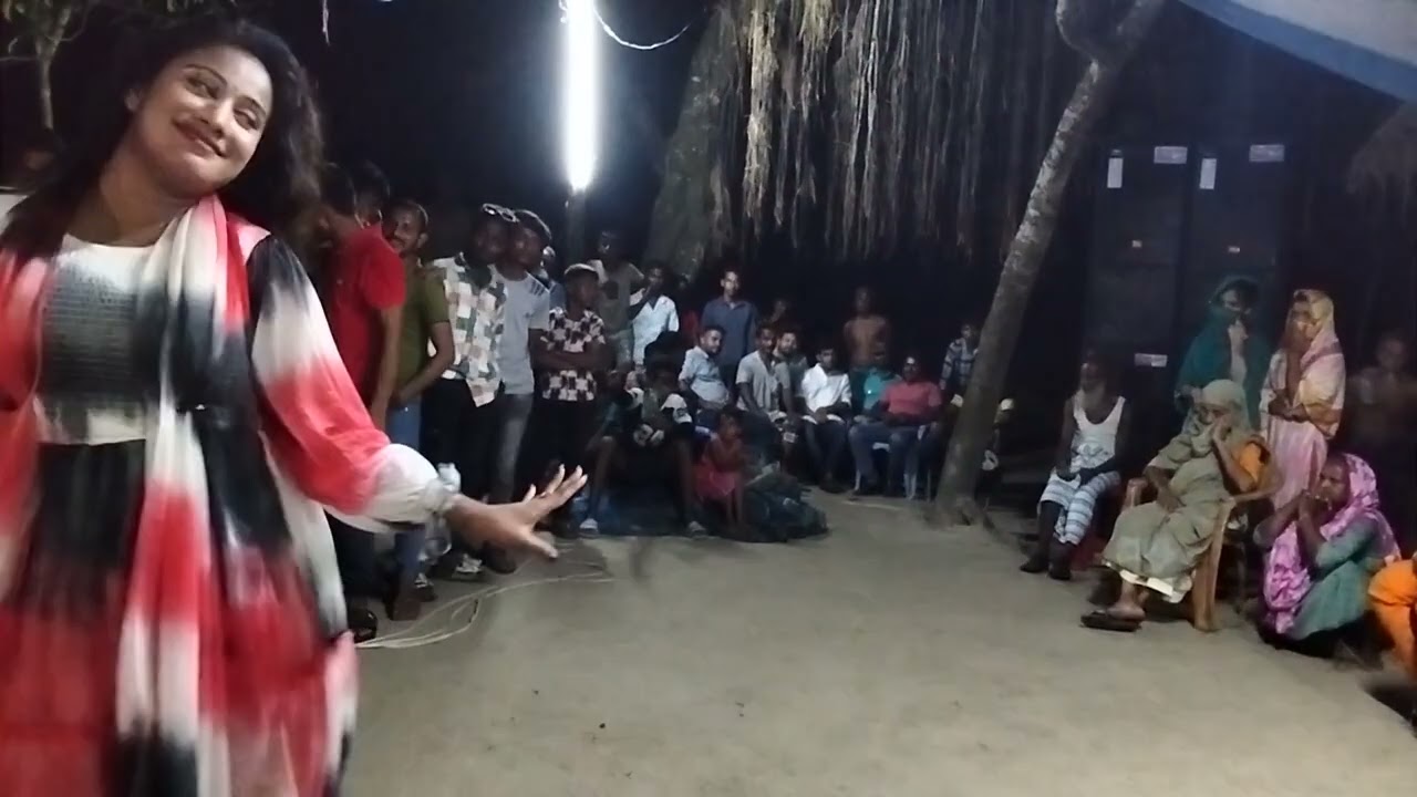 মডেল পাখির নাচ ভিডিও দিল্লি শহর কি লাগে চুনারিয়া ভোজপুরি ডান্স