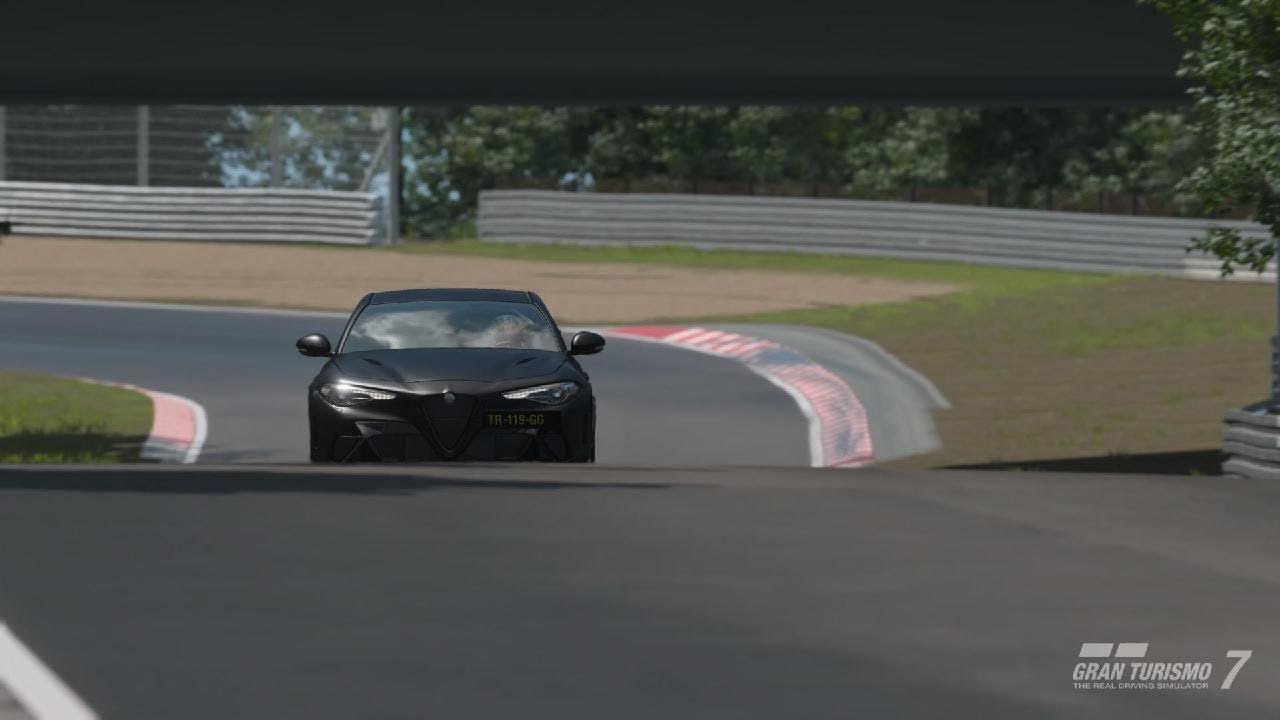 GT7 Alfa Romeo Giulia NUR Fun