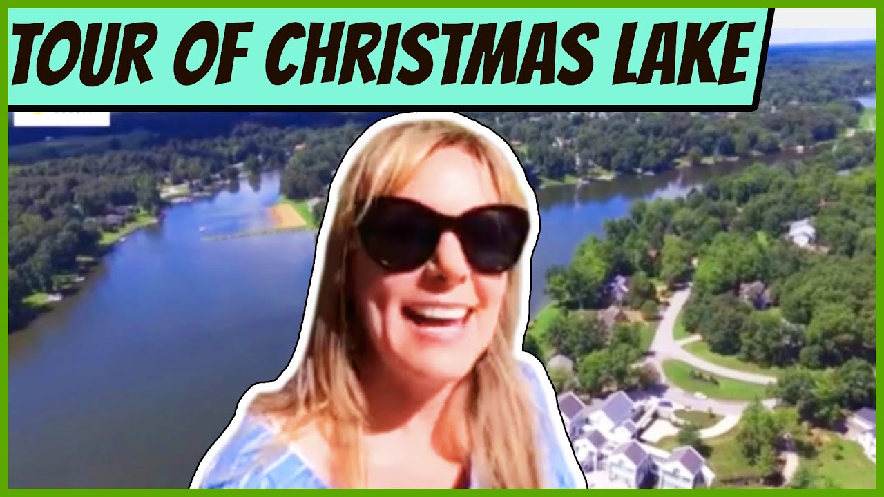 Lakefront Homes Santa Claus in Christmas Lake Village Southern Indiana Near Evansville &  Louisville