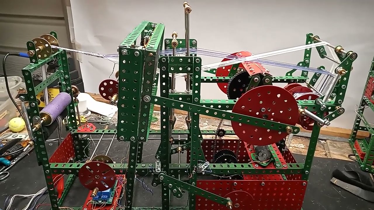 Ribbon Loom in Meccano