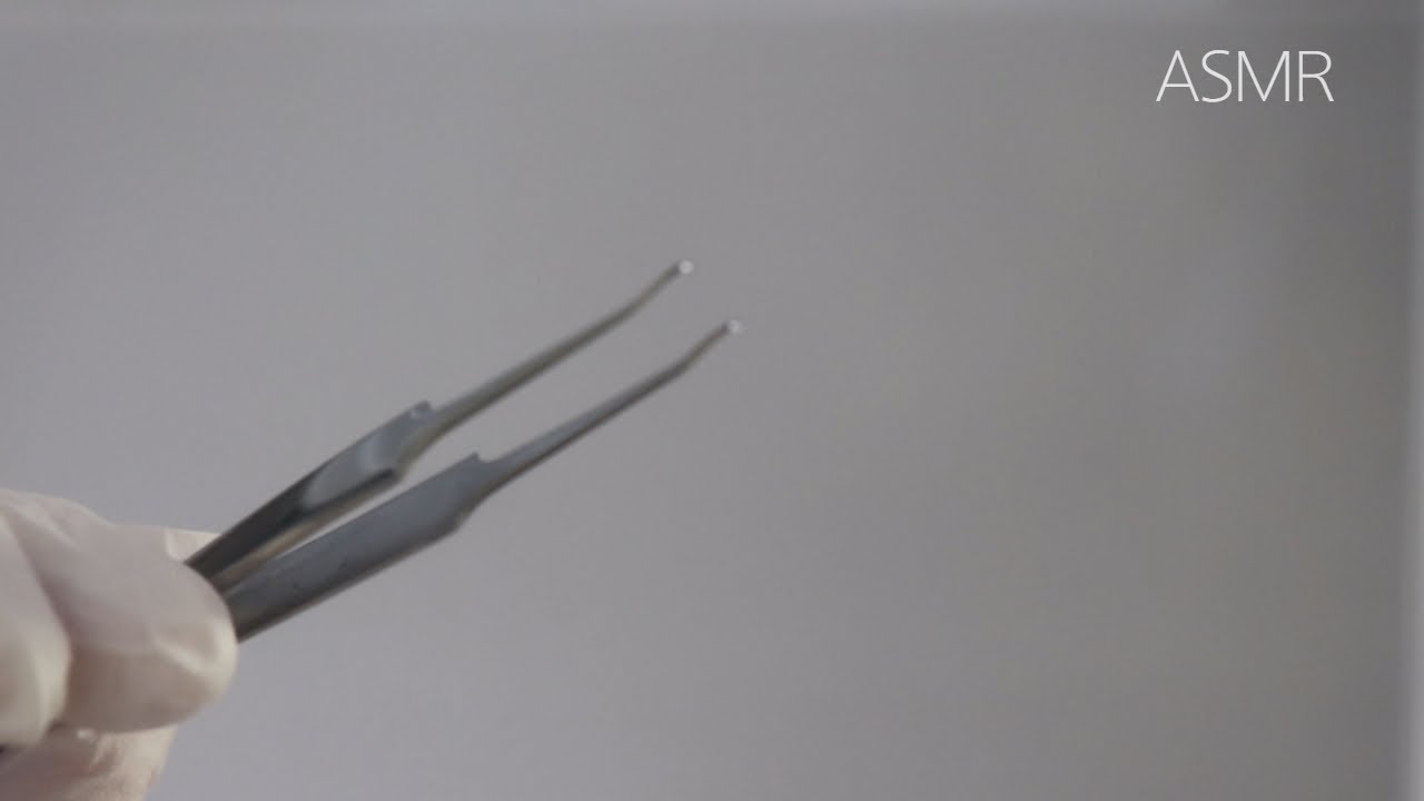 ASMR 누워서 받는 대왕귀지 제거 수술 | Big earwax removal surgery RP