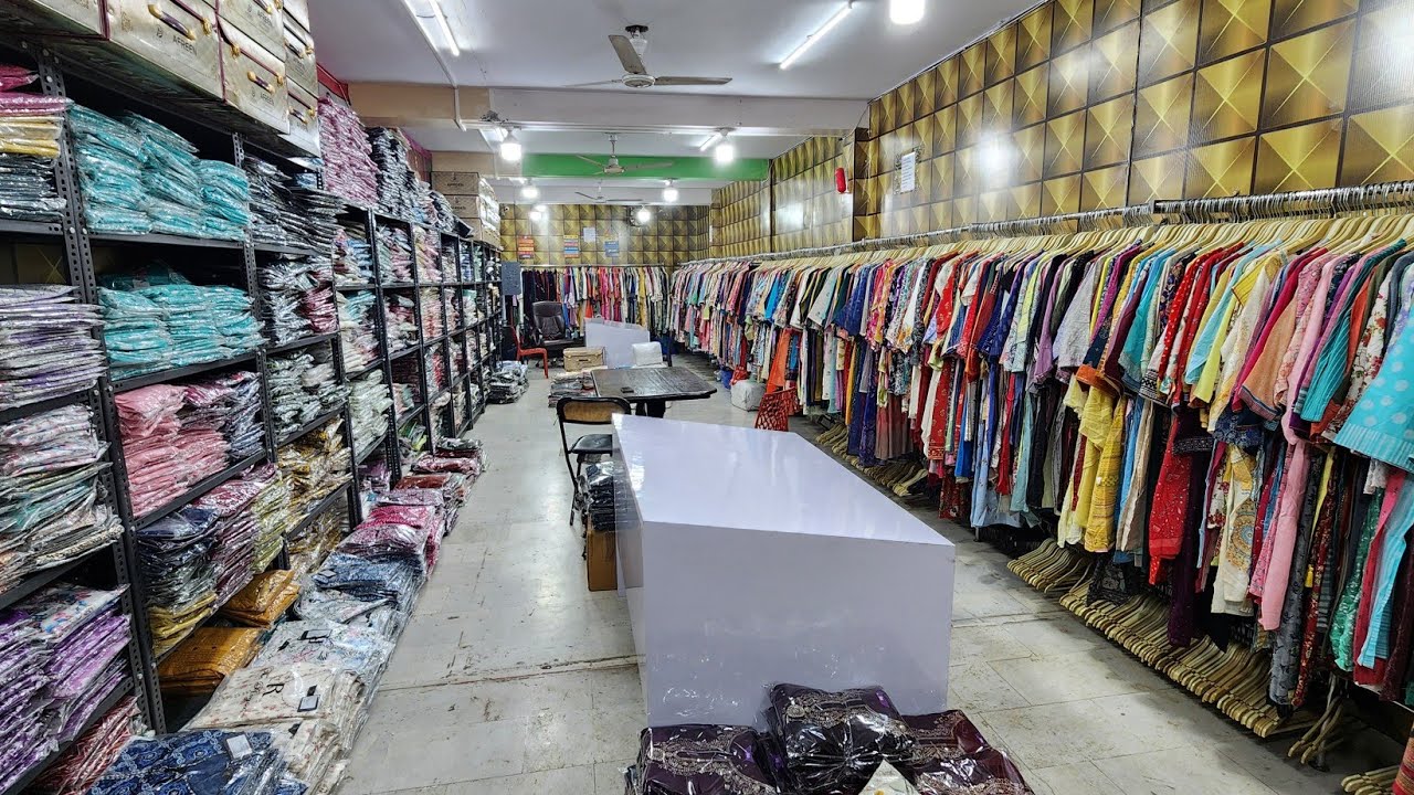 Branded Ladies Garments Warehouse..Price or Brand me Number One Warehouse..upto 95% Discount...
