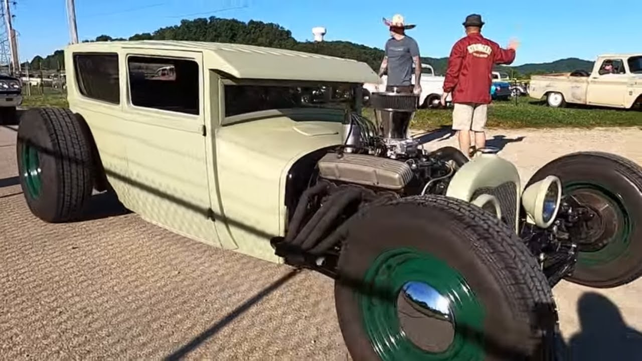Beatersville  2021 Car Show - Cars going into the show! Vid #1 of 3